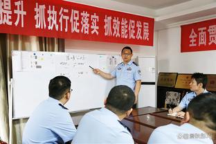 巴雷拉结束近1年的社媒沉默，更新Ins发布国米夺冠庆祝照片